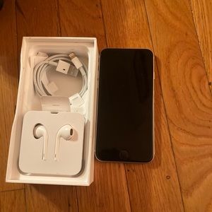 Brand new iPhone SE